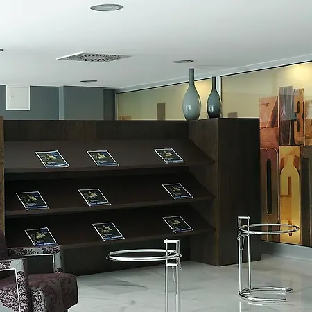 מלון Eurostars Executive ברברה דה ואייס
